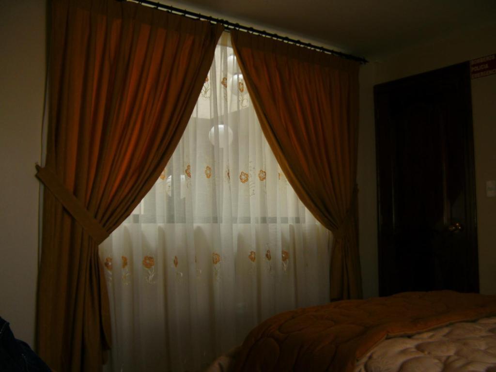 Hostal Fevilamir Ibarra Ngoại thất bức ảnh